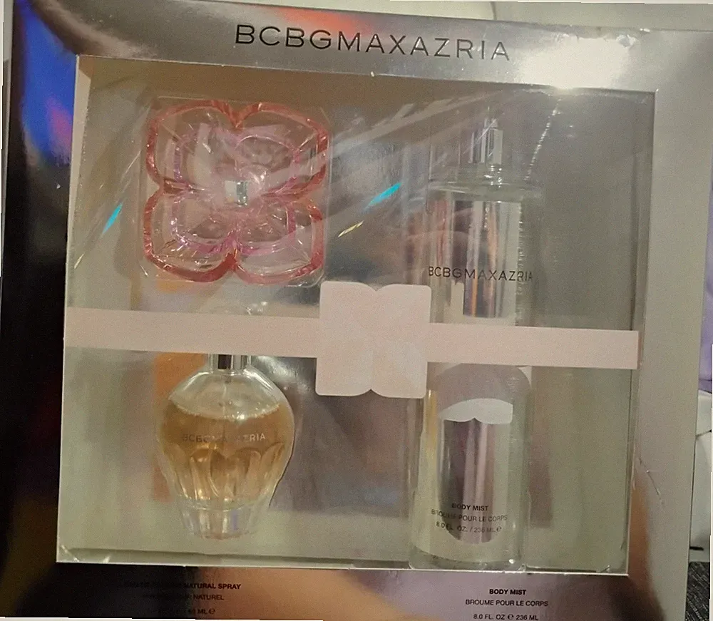 BCBGMAXAZRIA Fragrance Gift Set Spray 8.0 fl oz / 236 ml Regular Size