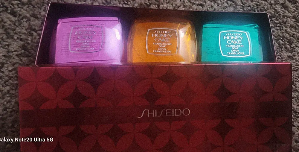 Shiseido Honey cake translucent soap set "The gift of Honey Cake"